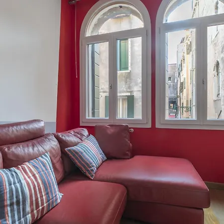 Lively - 3 Bedrooms 2 Steps From Campo San Lio Apartament