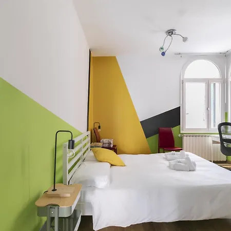 Lively - 3 Bedrooms 2 Steps From Campo San Lio Apartament Wenecja